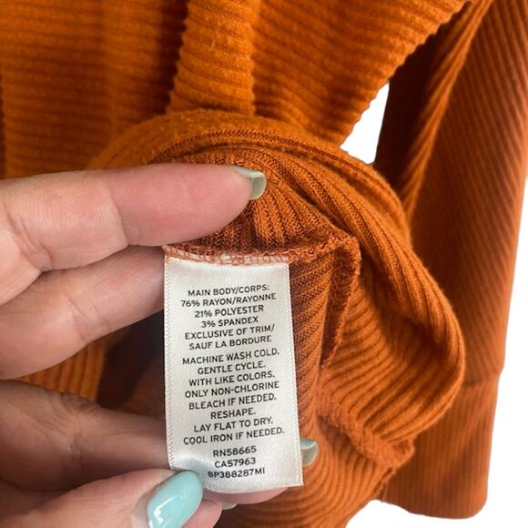 BP. Burnt Orange Ribbed Long Dolman Sleeve Mock Neck Knit Sweater Women Sz M - Picture 7 of 7